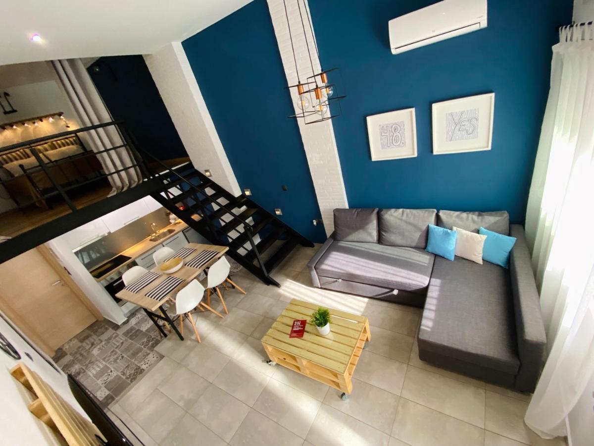 Appartamento 48 Downtown Lofts Néa Péramos Esterno foto